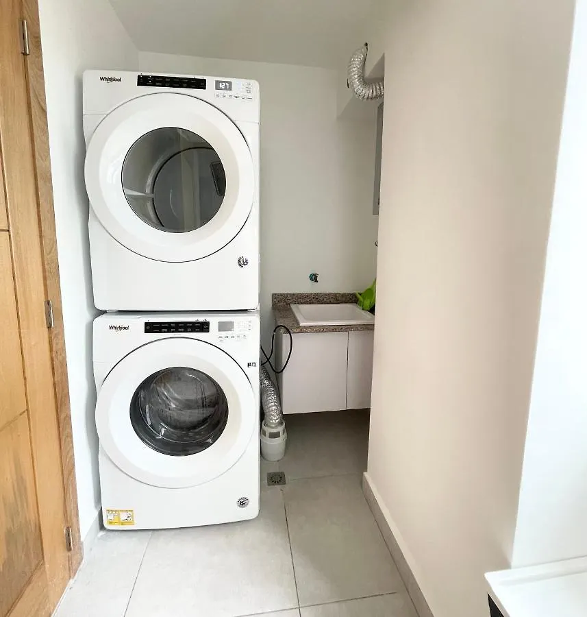 City Apartament With 2 Bedroom And Pool 산토도밍고 0*,  도미니카 공화국